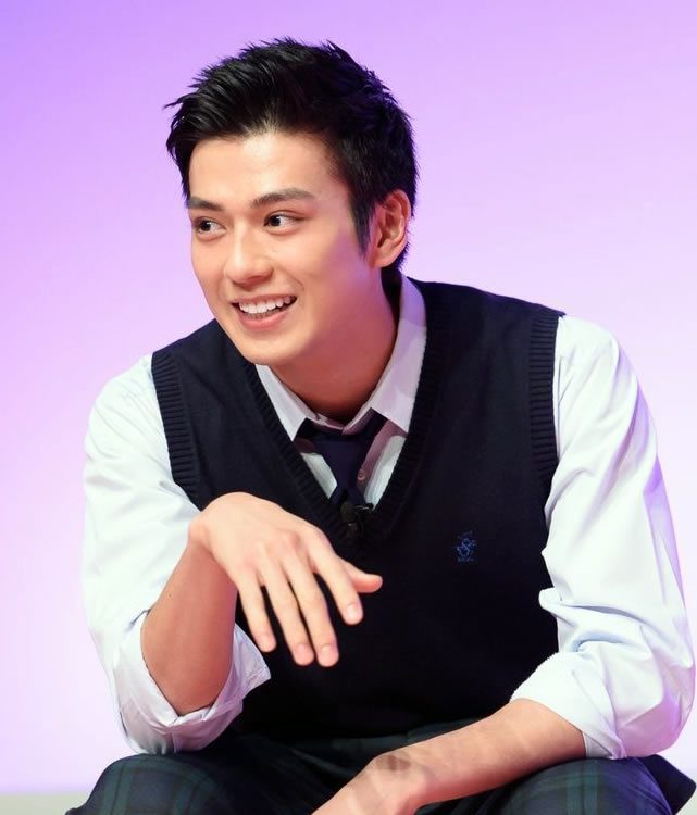 Arata Mackenyu - profiler